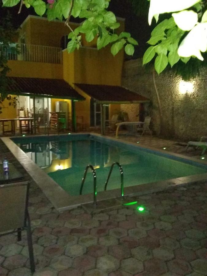 Yucatan Vista Inn Guest House Mérida Buitenkant foto